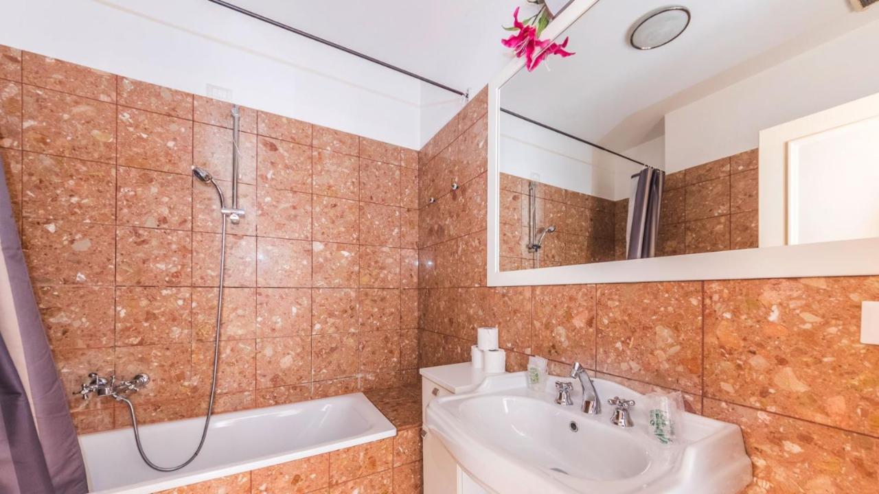 Ferienwohnung Residenza Dell'Arte Venedig Exterior foto